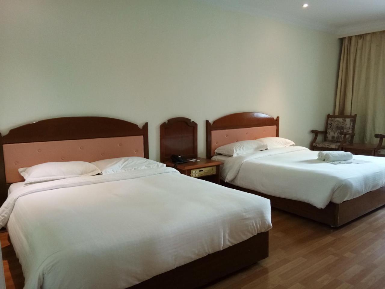 Purnama Hotel Лимбанг Экстерьер фото